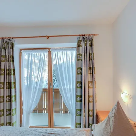 Ferienwohnung Hoher Goll شقة